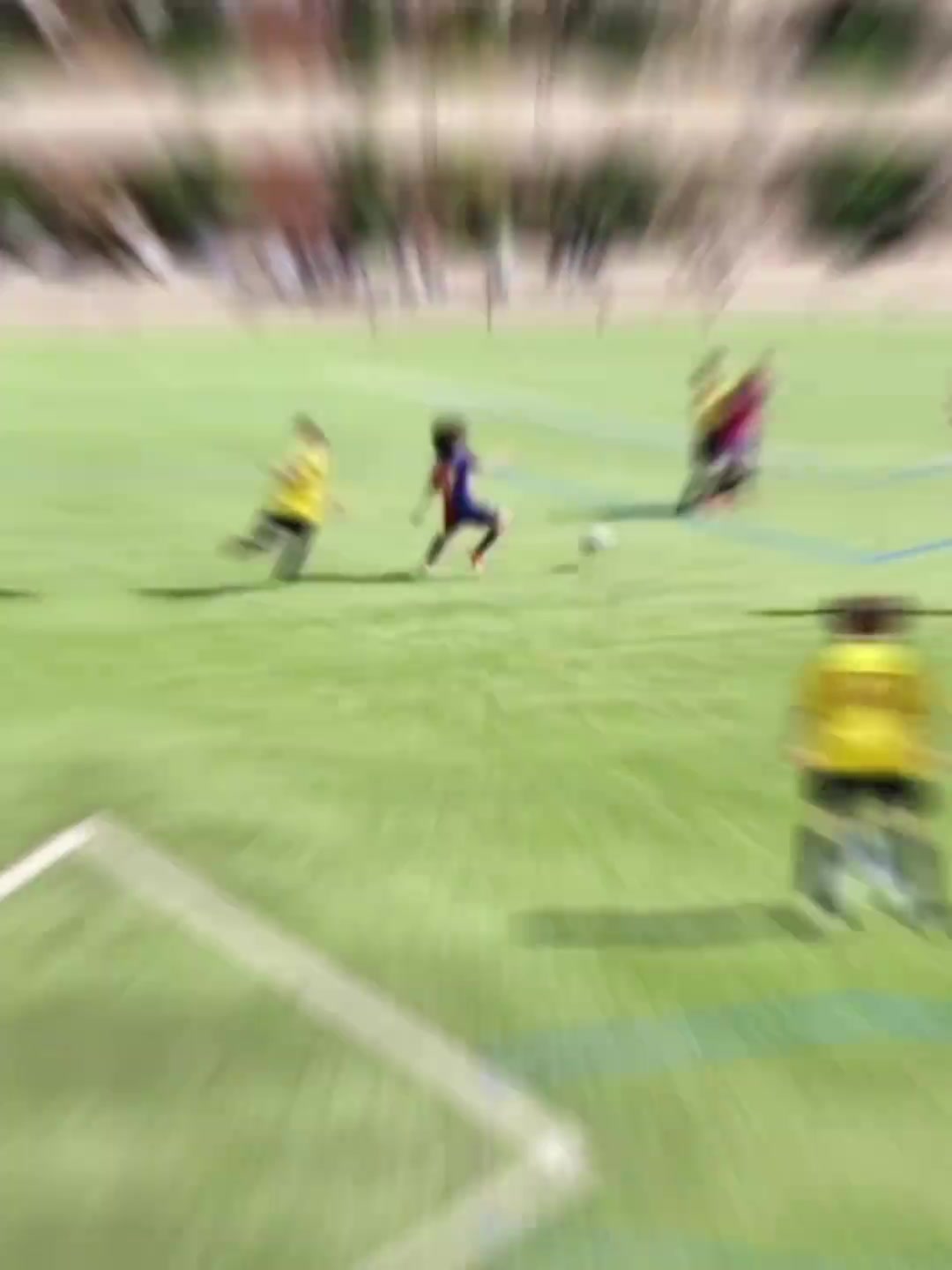 來不及吹亞馬爾了下一個巴薩12歲超新星卡魯阿爾