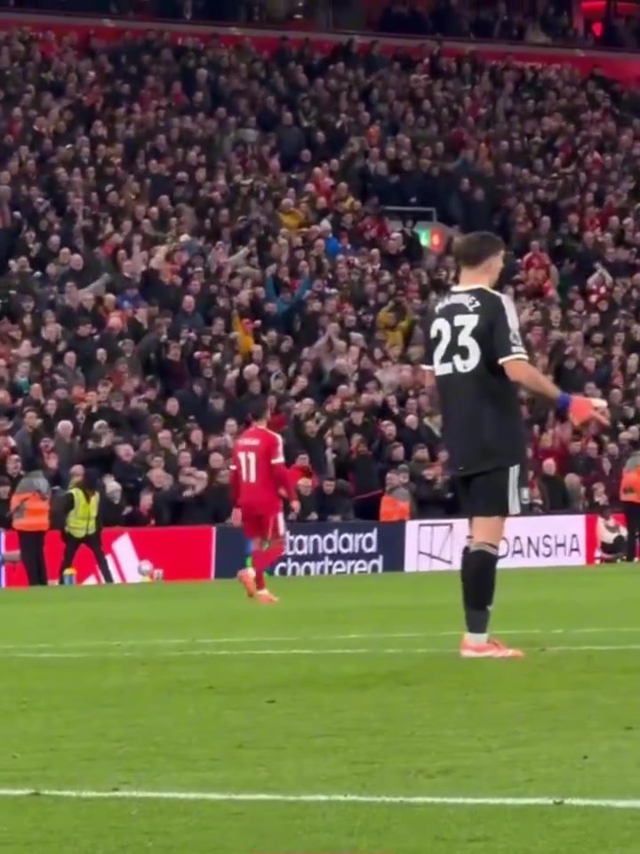 隊史第3人薩拉赫打入利物浦生涯第250球率隊2-0終結(jié)英超4連敗