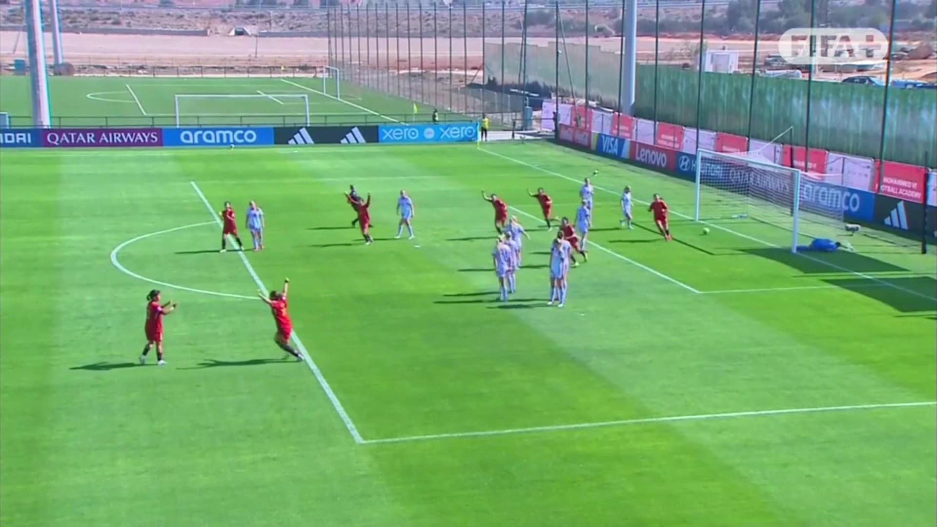 這球真漂亮陳睿琳任意球破門U17中國(guó)女足1-0挪威