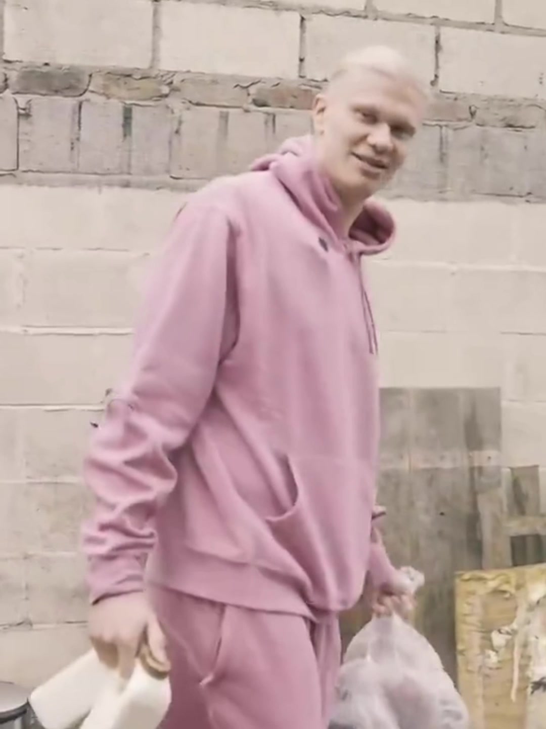 真生吃哈蘭德一天兩杯生牛奶飲食習慣引熱議