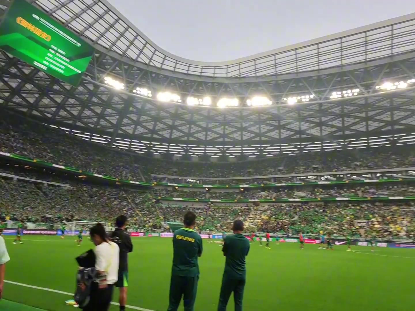 網友塞蒂恩老爺子來國安前可能也沒想到北京球市如此火爆