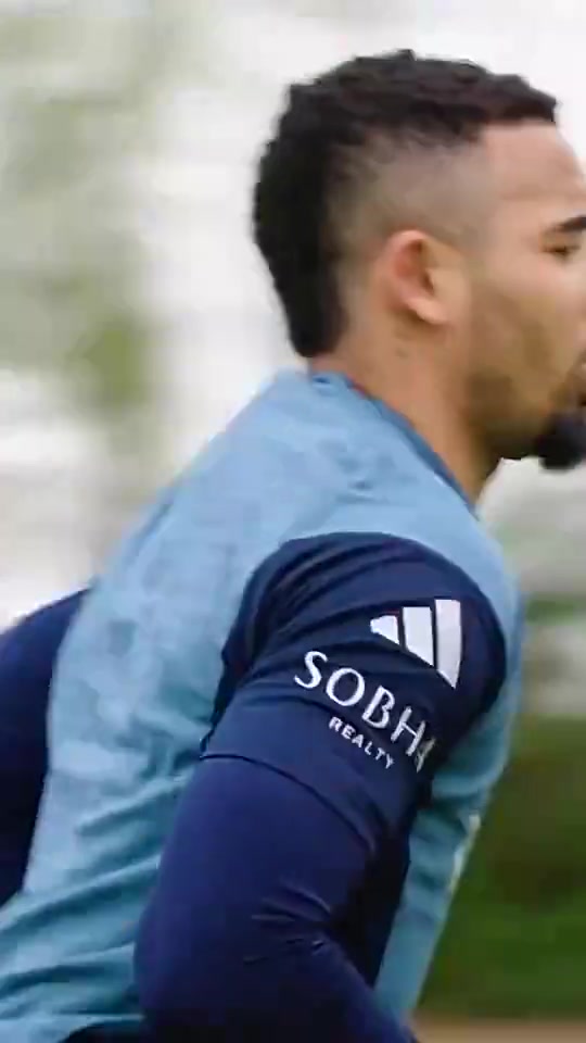 熱蘇斯曬訓練視頻配文7個月來飽受痛苦如今終于輕松