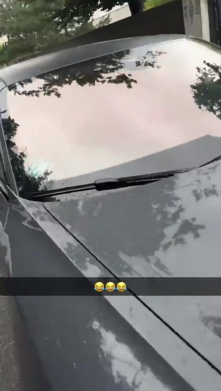 順路的事博埃搭奧利塞的車一起去報到