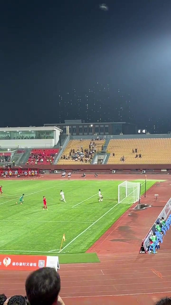 連續(xù)錯失兩次良機(jī)U16國足差點(diǎn)反超日本