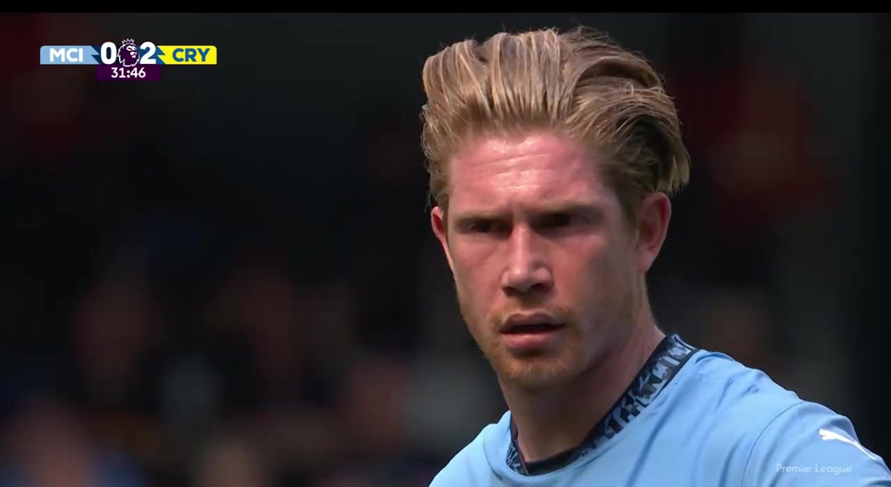 逆境方顯英雄本色無解任意球打懵門將這就是德布勞內(nèi)