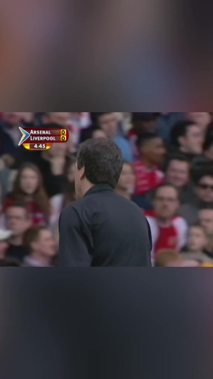 亨利戴帽一條龍破門槍手英超不敗神話之戰(zhàn)阿森納4-2利物浦