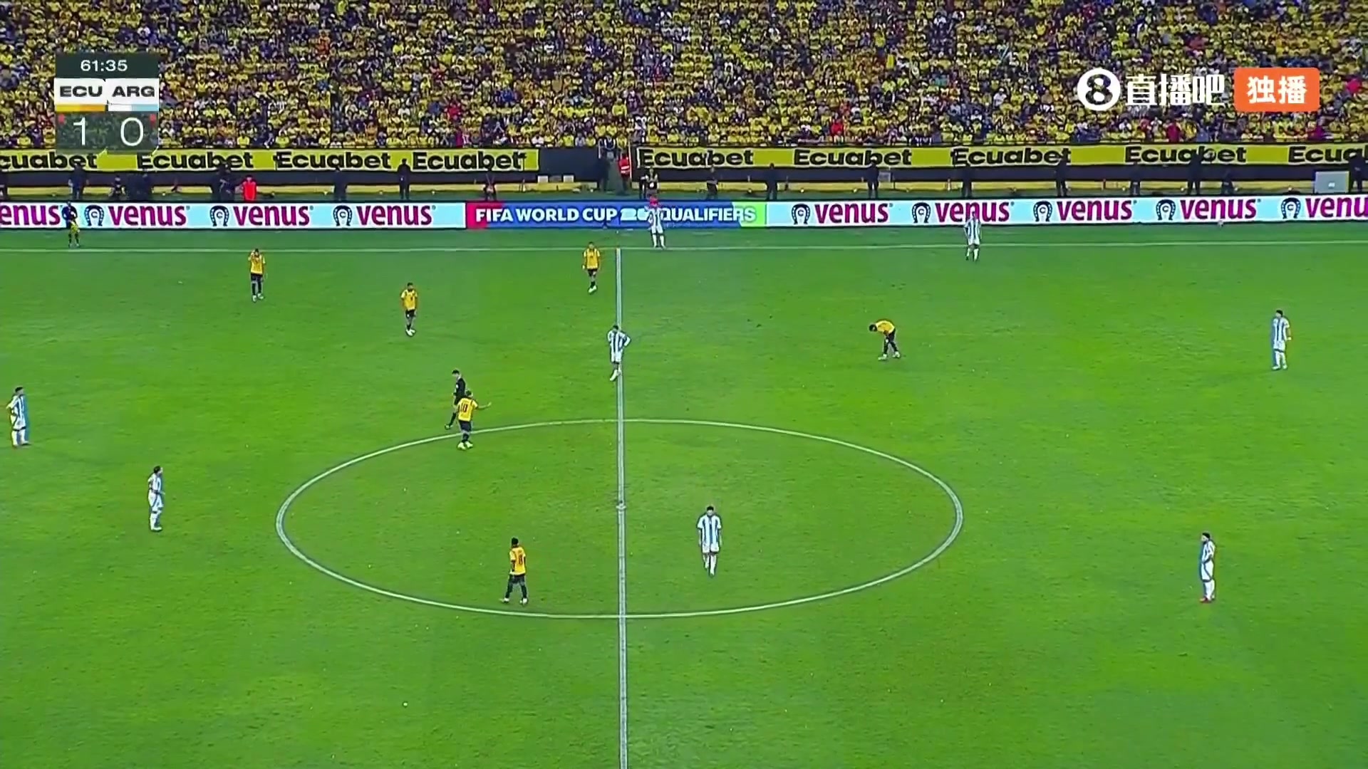 傳承梅西18歲零23天的馬斯坦托諾成為阿根廷最年輕10號