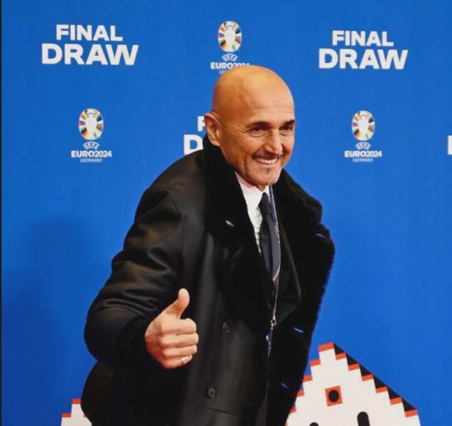 德天空：拜仁加入巴薩對德甲神鋒爭奪！切爾西、米蘭有意鈴木彩艷