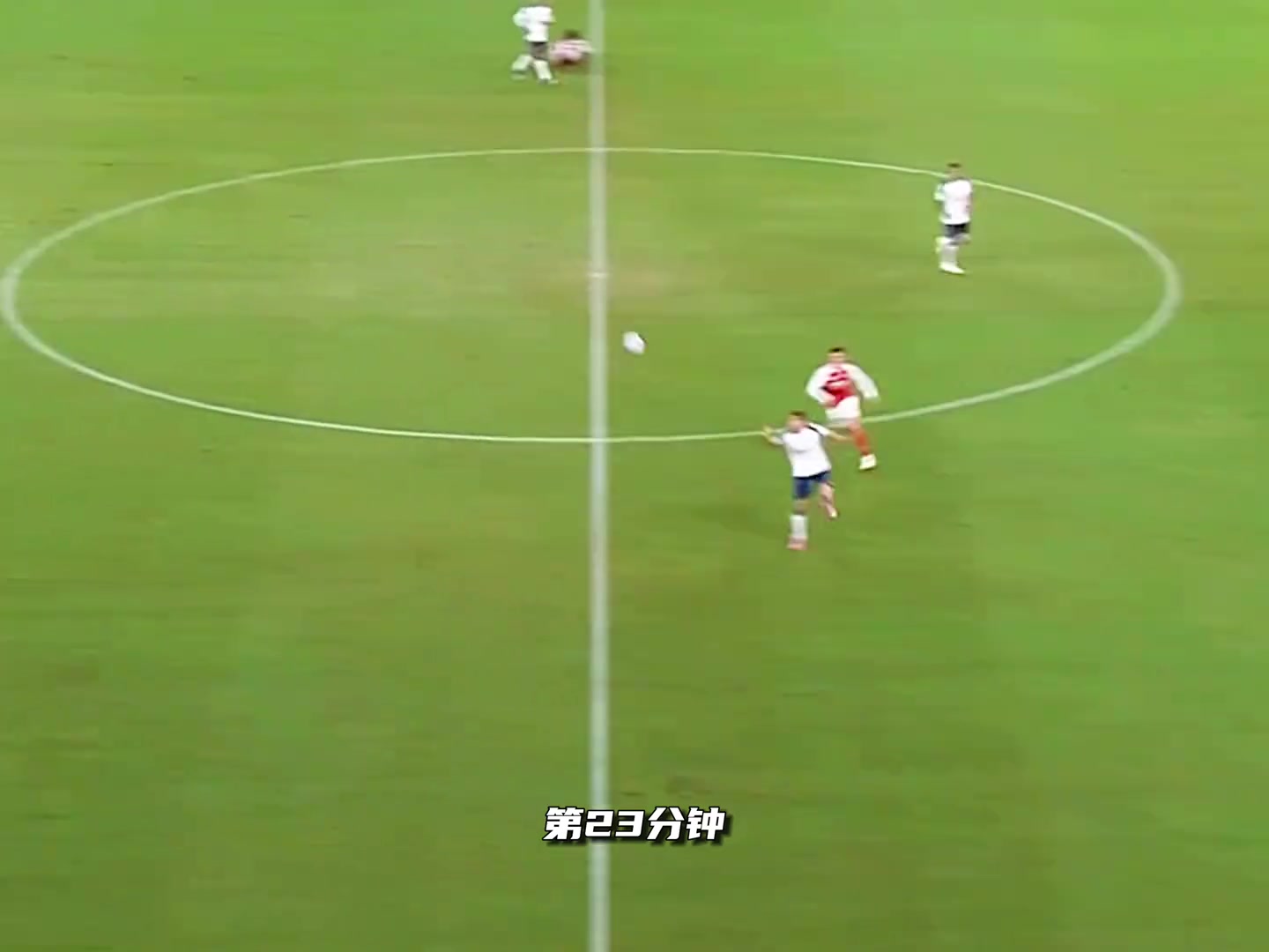 增肌效果非常明顯哈弗茨撞翻1米93的范德芬