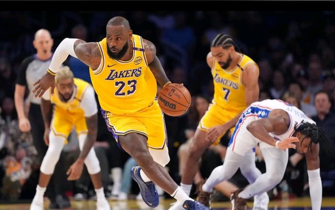 7勝0負！聯(lián)盟第一，成為NBA最具冠軍相的球隊，新賽季要大結局瞭