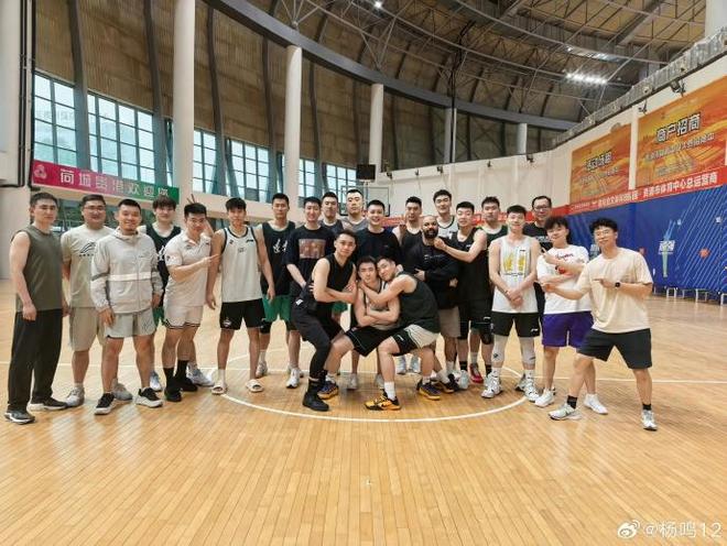 博主：韓德君領(lǐng)銜遼籃全運(yùn)會12人大名單，趙繼偉、高詩巖、原帥在列