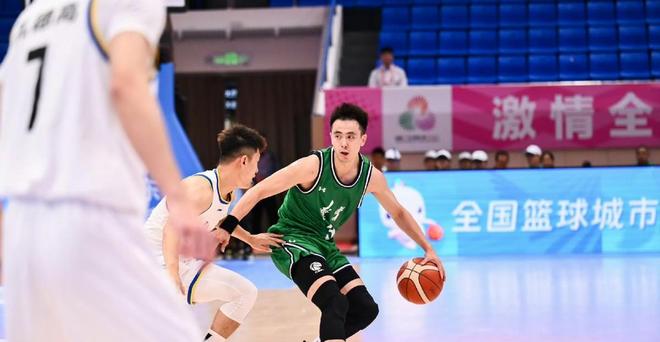 23分大勝，浙江豪取開門紅！吳前17+2+3+2，餘嘉豪火速回歸救主