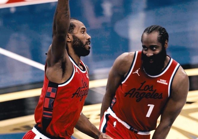 場均23+9，拿一份工資幹三份活！NBA勞模超巨，或許該離開的是你