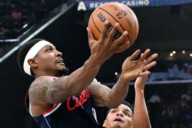 不給足出場時間也算瞭，為什麼快船不給強力得分手多些出手機會？