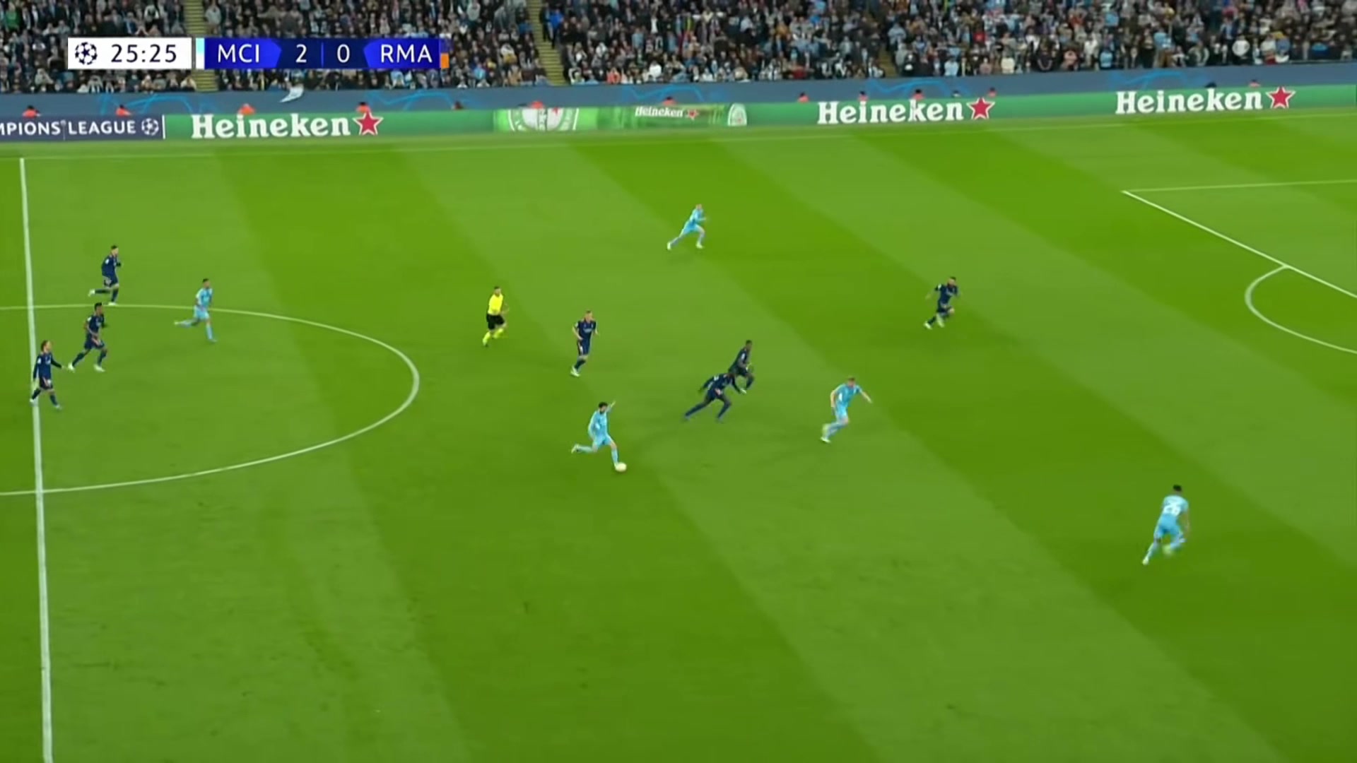 你怎么看?當(dāng)年瓜迪奧拉對(duì)馬赫雷斯這球十分氣憤