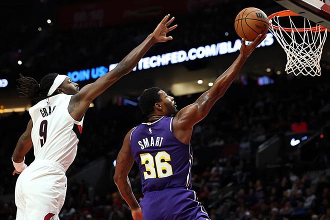 湖人後場(chǎng)大將：我的表現(xiàn)比較一般，但我們的其他球員改變瞭局面