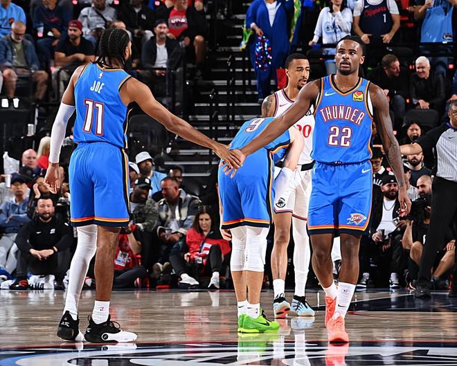 常規(guī)賽中可以隨便打！雷霆強(qiáng)力投手輕松打爆瞭快船的防線？