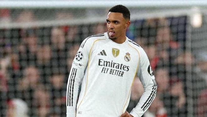 亞歷山大-阿諾德重返安菲爾德遭球迷怒斥，賽后回應(yīng)動(dòng)情