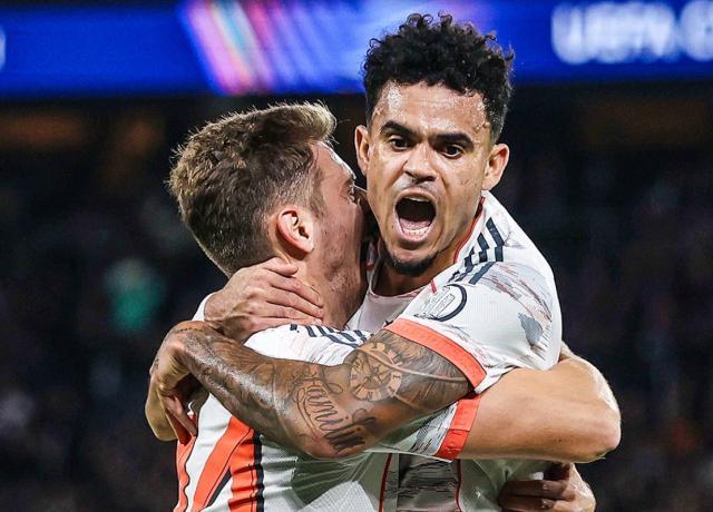 【歐冠】迪亞斯雙響+紅牌，拜仁客場(chǎng)2比1力克巴黎