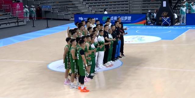 狂贏64分！遼寧真是太狠瞭，高詩(shī)巖15+5+9爆發(fā)，賽後一幕令人淚目