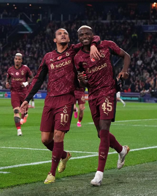 繼伊爾馬茲之后，奧斯梅恩是第二位歐冠戴帽的加拉塔薩雷球員