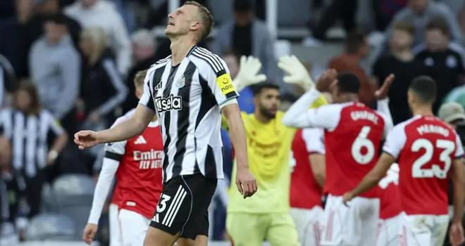 紐卡后衛(wèi)丹-伯恩：我們的心態(tài)出了問題，需要踢得更丑陋一些