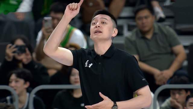 2連勝，遼寧男籃下場爭小組頭名 趙繼偉7+14 原帥6記三分穩(wěn)住局面