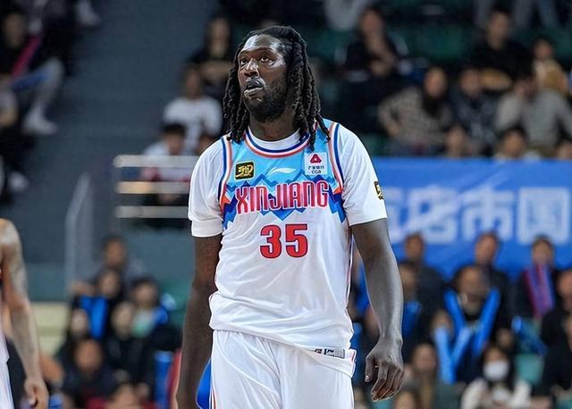 官方：哈雷爾因興奮劑違規(guī)被禁賽3個月，新疆男籃罰款36000元