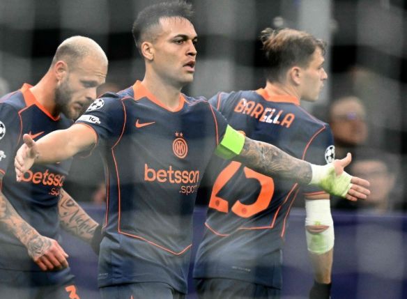 2:1！勞塔羅力壓凱恩，國米拒絕爆冷+歐冠4連勝，捍衛(wèi)意甲榮光