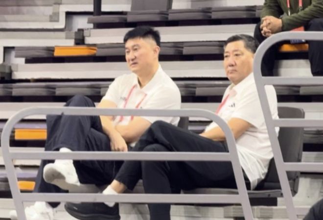 周琦25+12，韓德君10分7板！杜鋒卻有後手，為他倆準(zhǔn)備瞭2個(gè)殺招