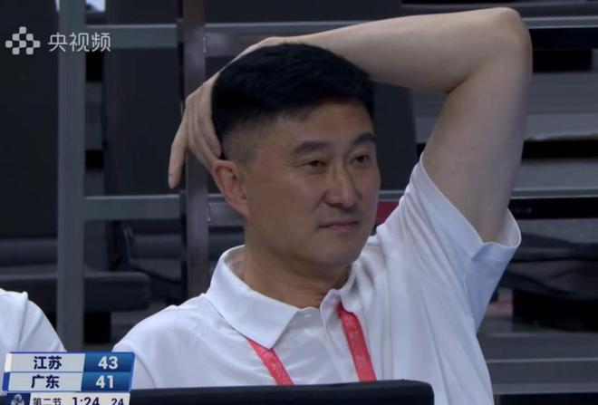 廣東23分大勝豪取兩連勝，徐傑29+5王睿澤27+11，胡明軒低迷