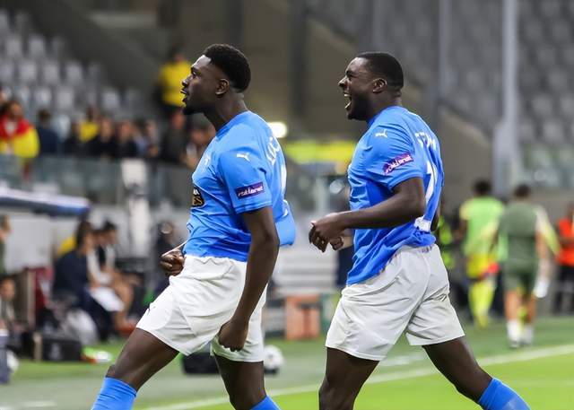 歐冠史詩之夜！3.7萬人口小城沸騰：隊(duì)史首勝 總獎金2460萬