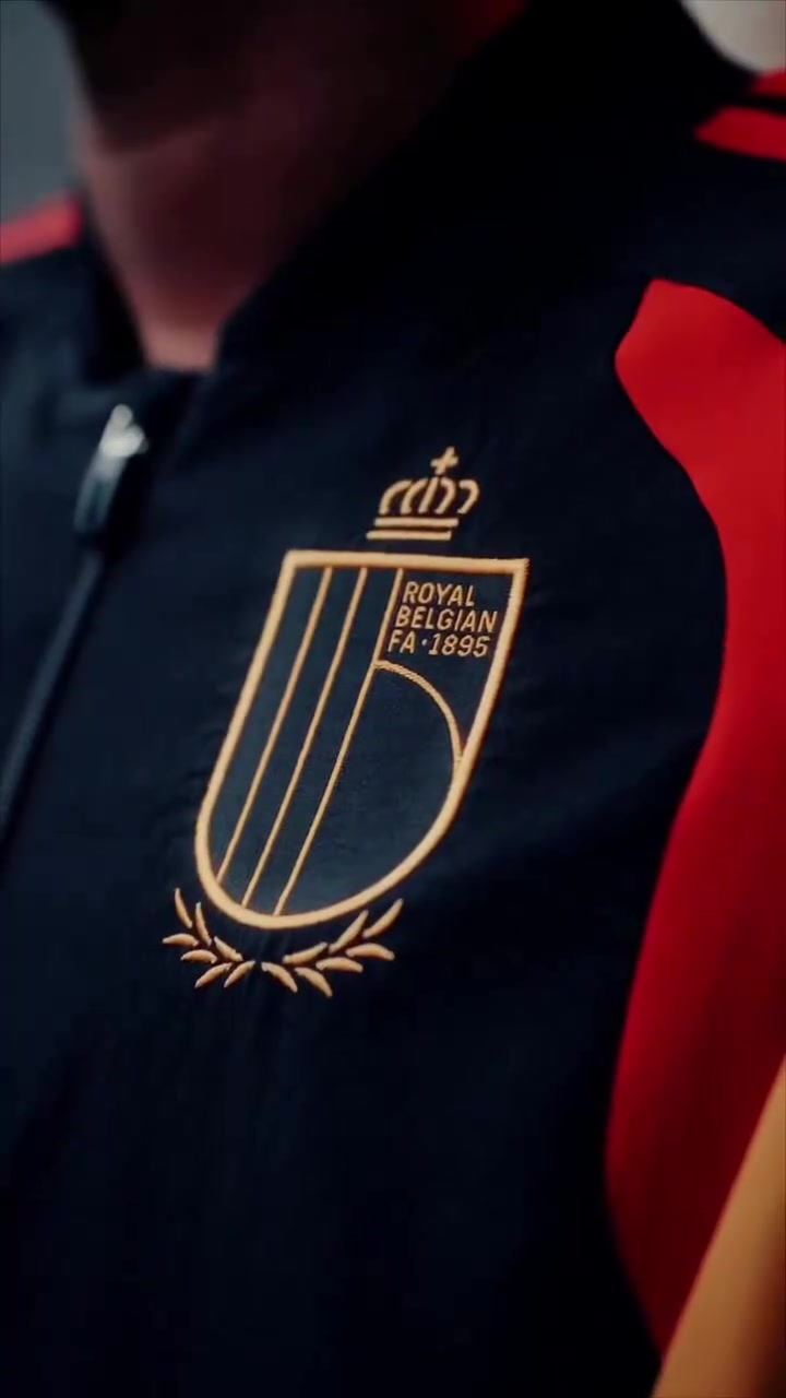 黃金時代最后一搏德布勞內受傷前拍攝的世界杯新球衣宣傳片