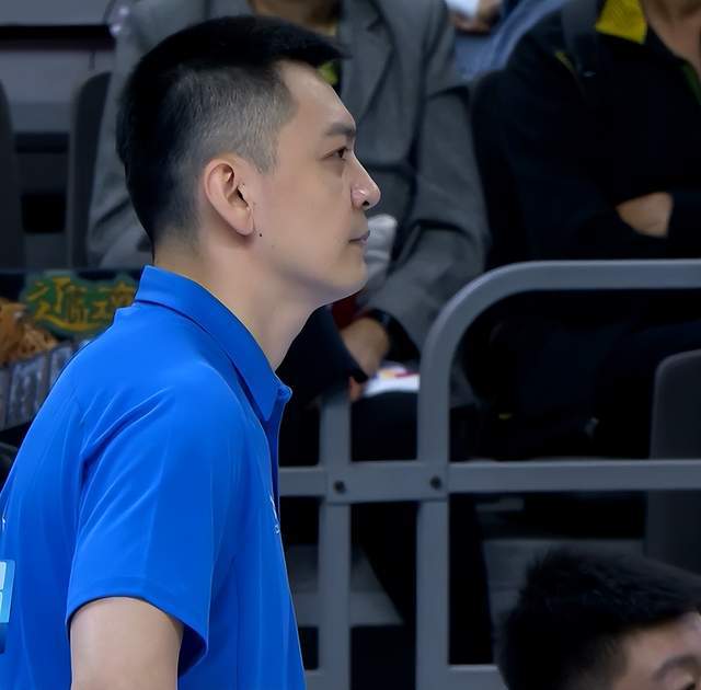 驚心動魄！遼寧3分險勝，趙繼偉23分14助堪稱大腿，楊鳴用兵謹慎