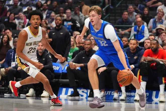 跌西部倒數(shù)第一！弗拉格20+9丟絕平獨行俠惜敗鵜鶘 8戰(zhàn)6敗