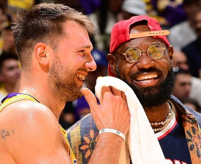 悄悄5連勝，聯(lián)盟第1！東契奇要搶MVP，老詹該考慮退役瞭