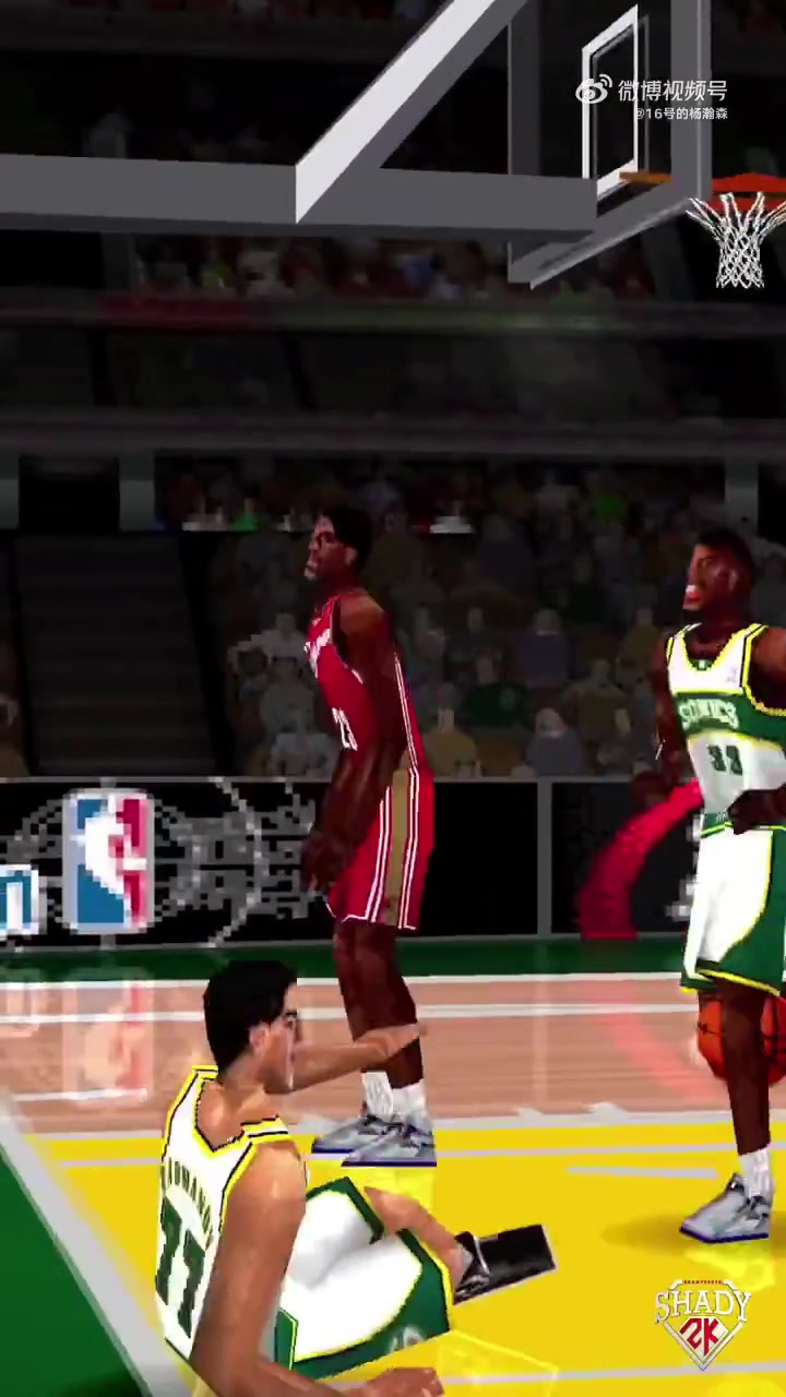 剛開頭是什么鬼20年前詹姆斯在2K中的樣子真的太一言難盡