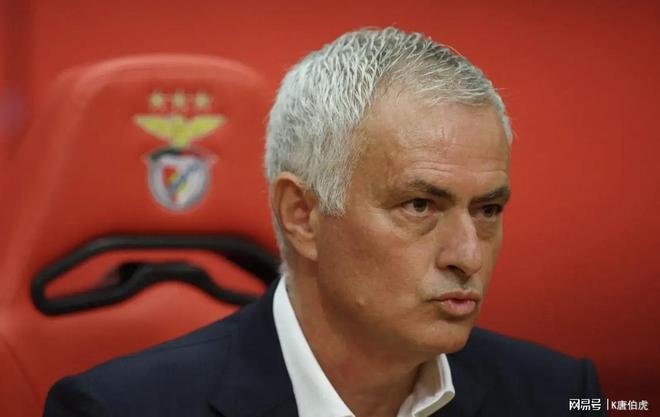 穆里尼奧又要領(lǐng)違約金了？日落西山的世一帥或該退休了