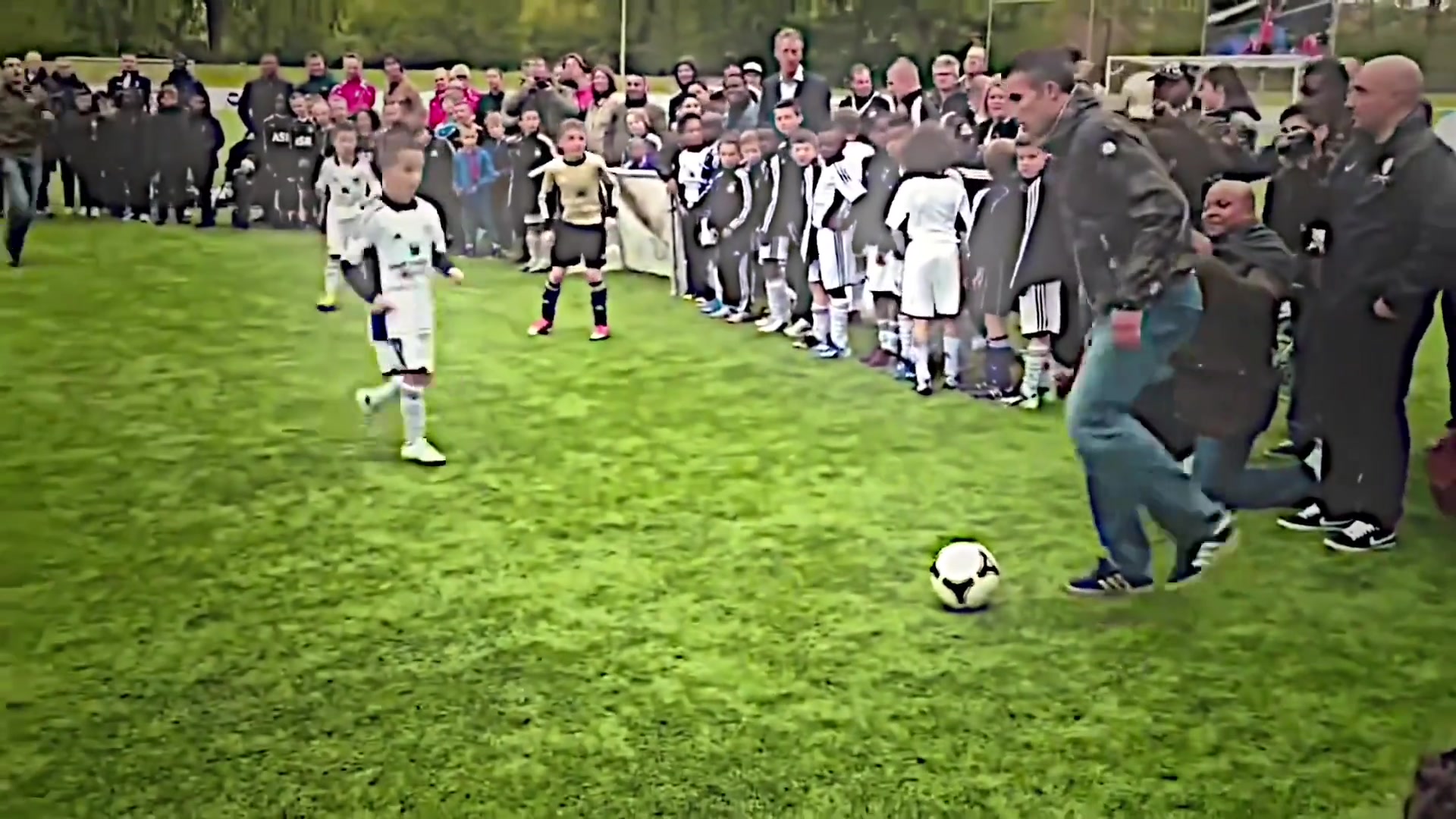 小孩退役老頭欺我小無力