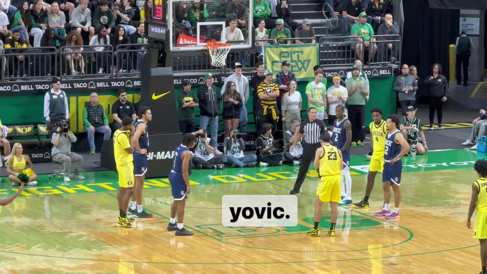 狀態(tài)不佳林葳半場替補出戰(zhàn)6分鐘3投0中僅靠罰球得到1分