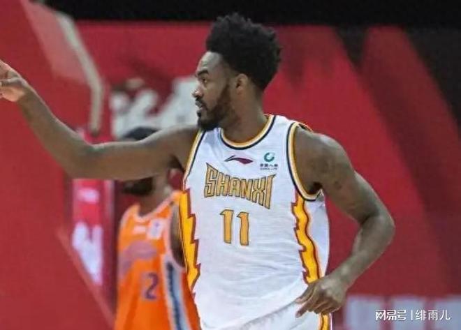 太適合廣東隊(duì)！CBA“三雙王”公開(kāi)發(fā)話，或成朱芳雨第四外援首選