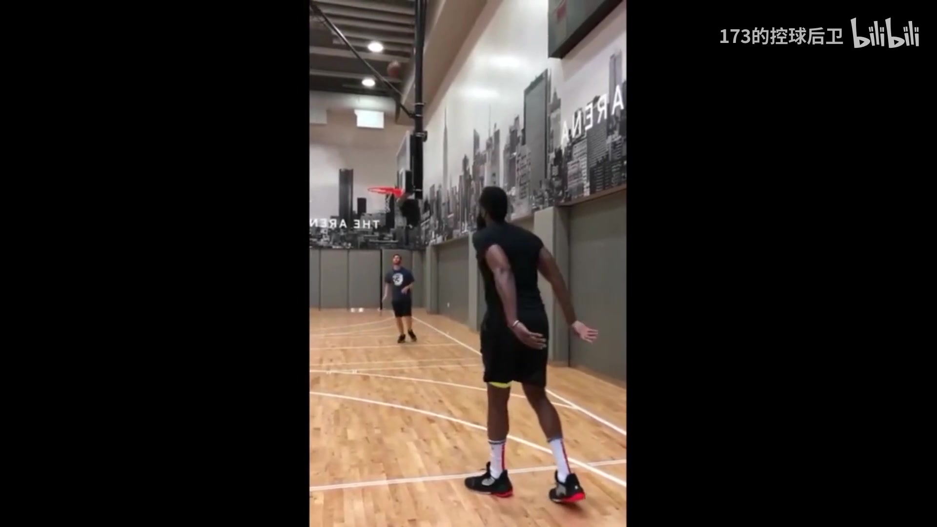 平行世界假如哈登是右手投籃依舊是流暢絲滑啊