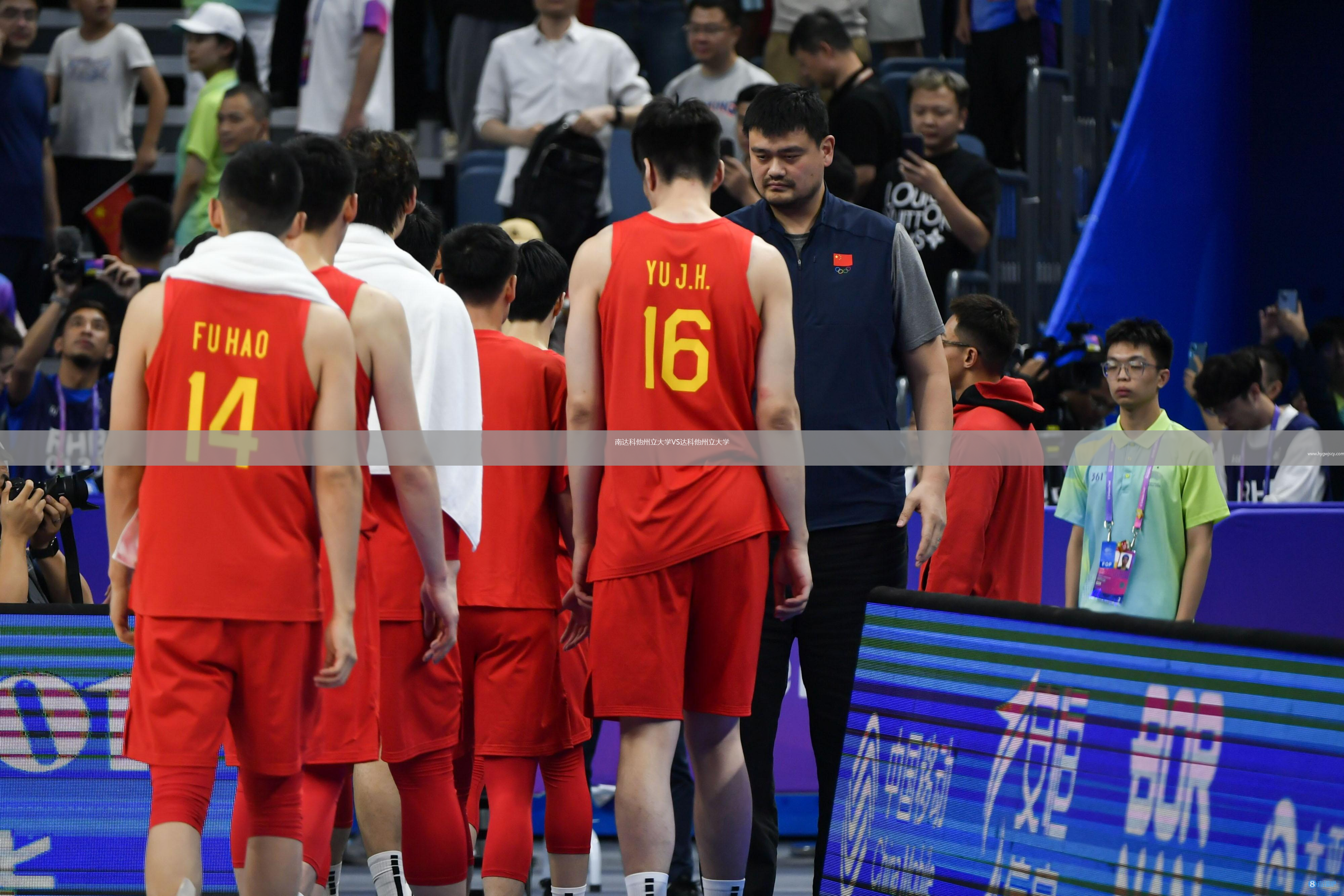 南達(dá)科他州立大學(xué)VS達(dá)科他州立大學(xué)